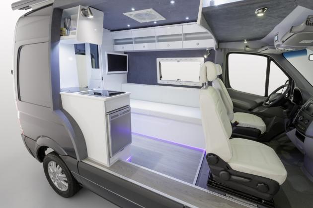 Mercedes_Sprinter_Caravan_Concept_3_4_.jpg