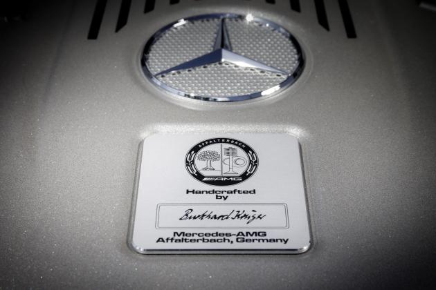 2014_Mercedes_S65_AMG_10_5_.jpg