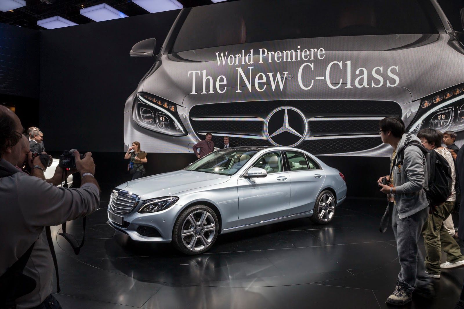 Mercedes_Benz_Class_2015_11.jpg