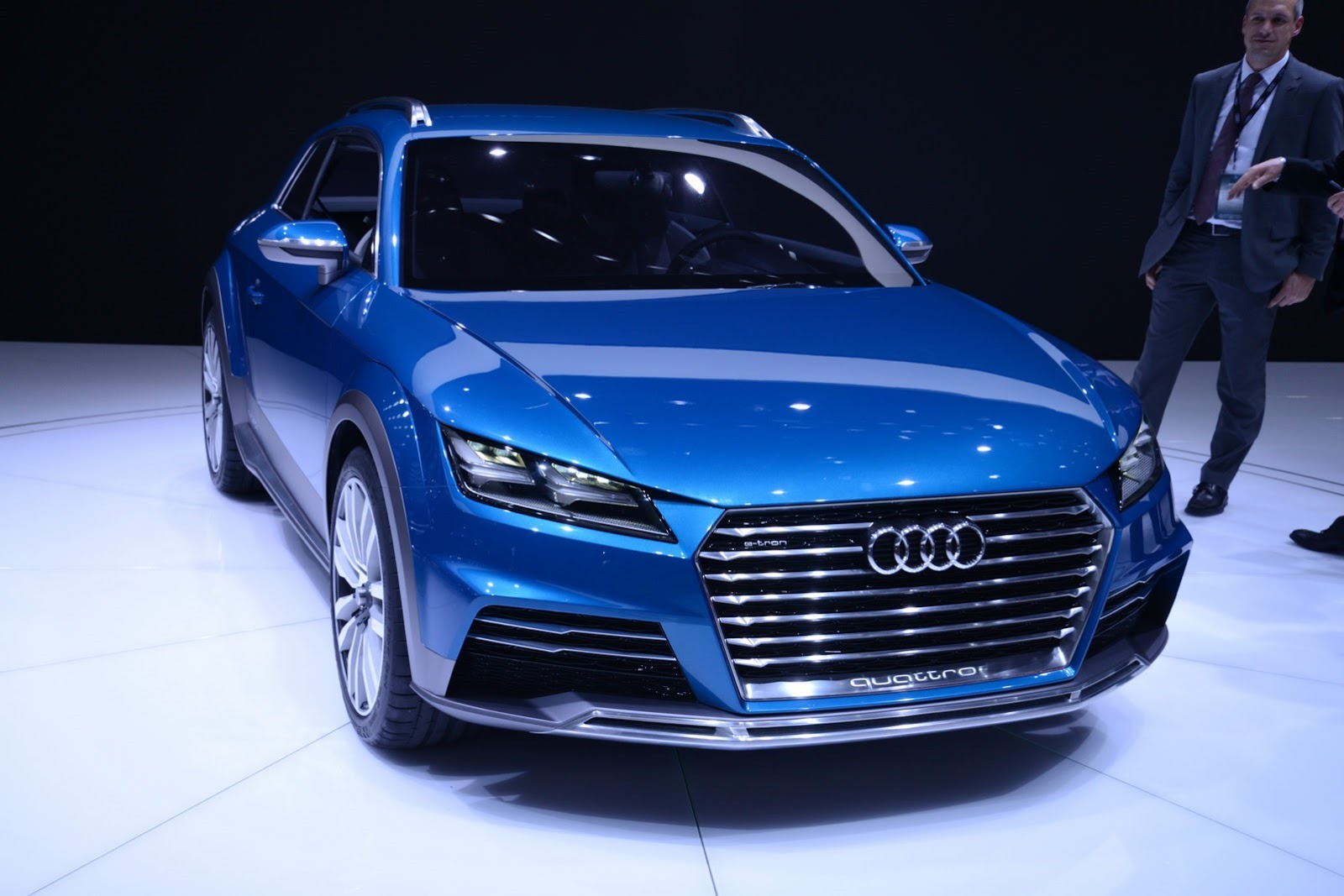Audi_Allroad_Shooting_Brake_Concept_1_2_.jpg