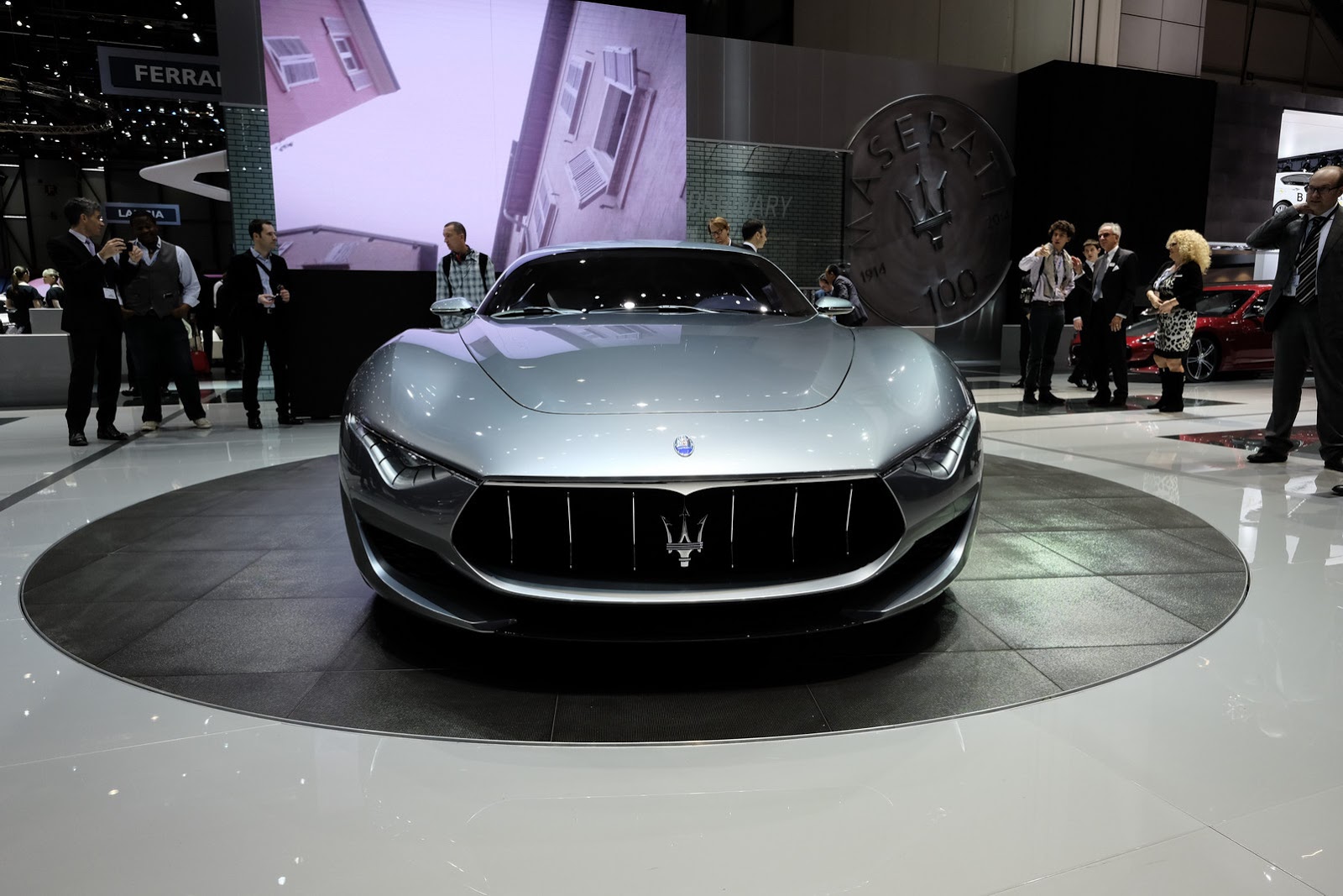 Maserati_Alfieri_Concept_5.jpg