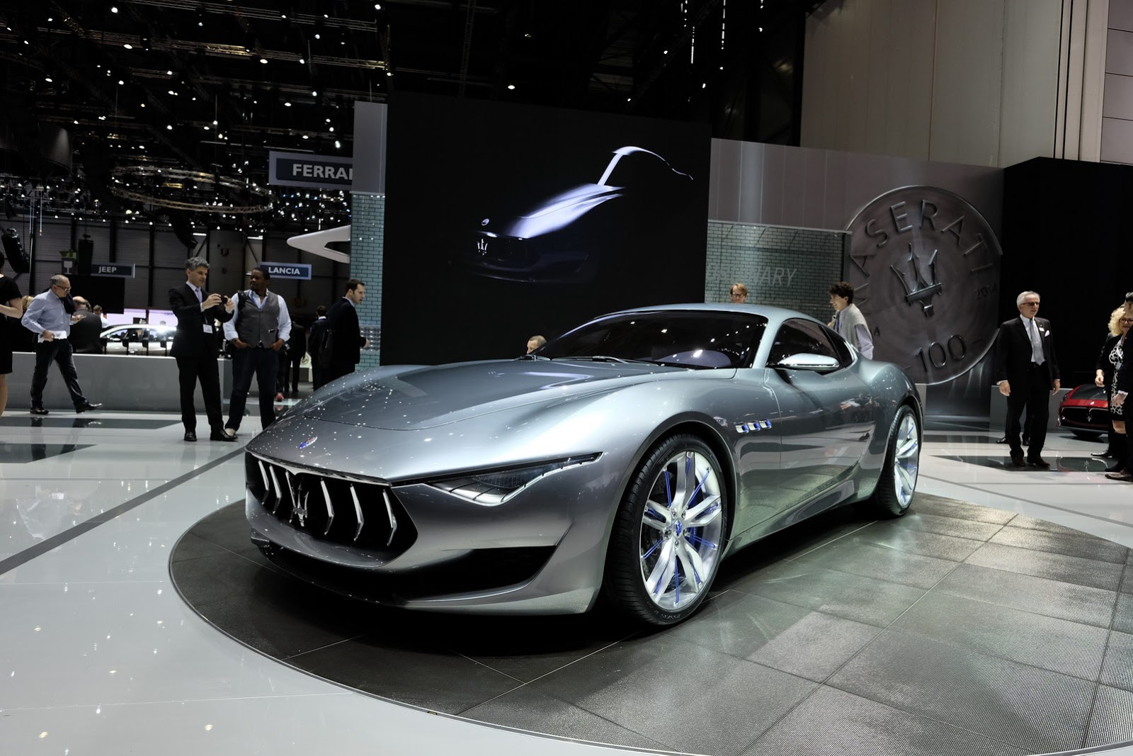 Maserati_Alfieri_Concept_6__1_.jpg