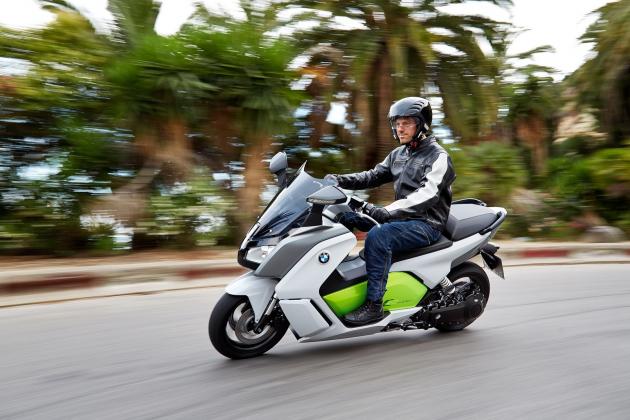 BMW_Electric_Scooter_1_2_.jpg