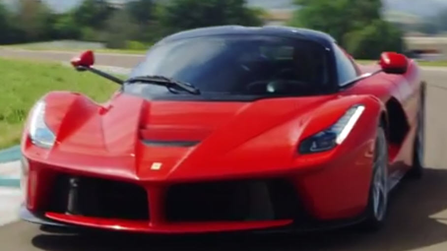 laferrari1.jpg