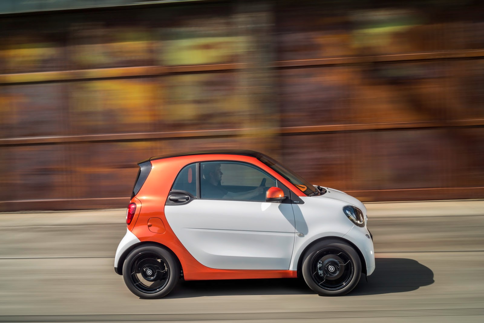 2015_Smart_ForTwo_ForFour_2.jpg