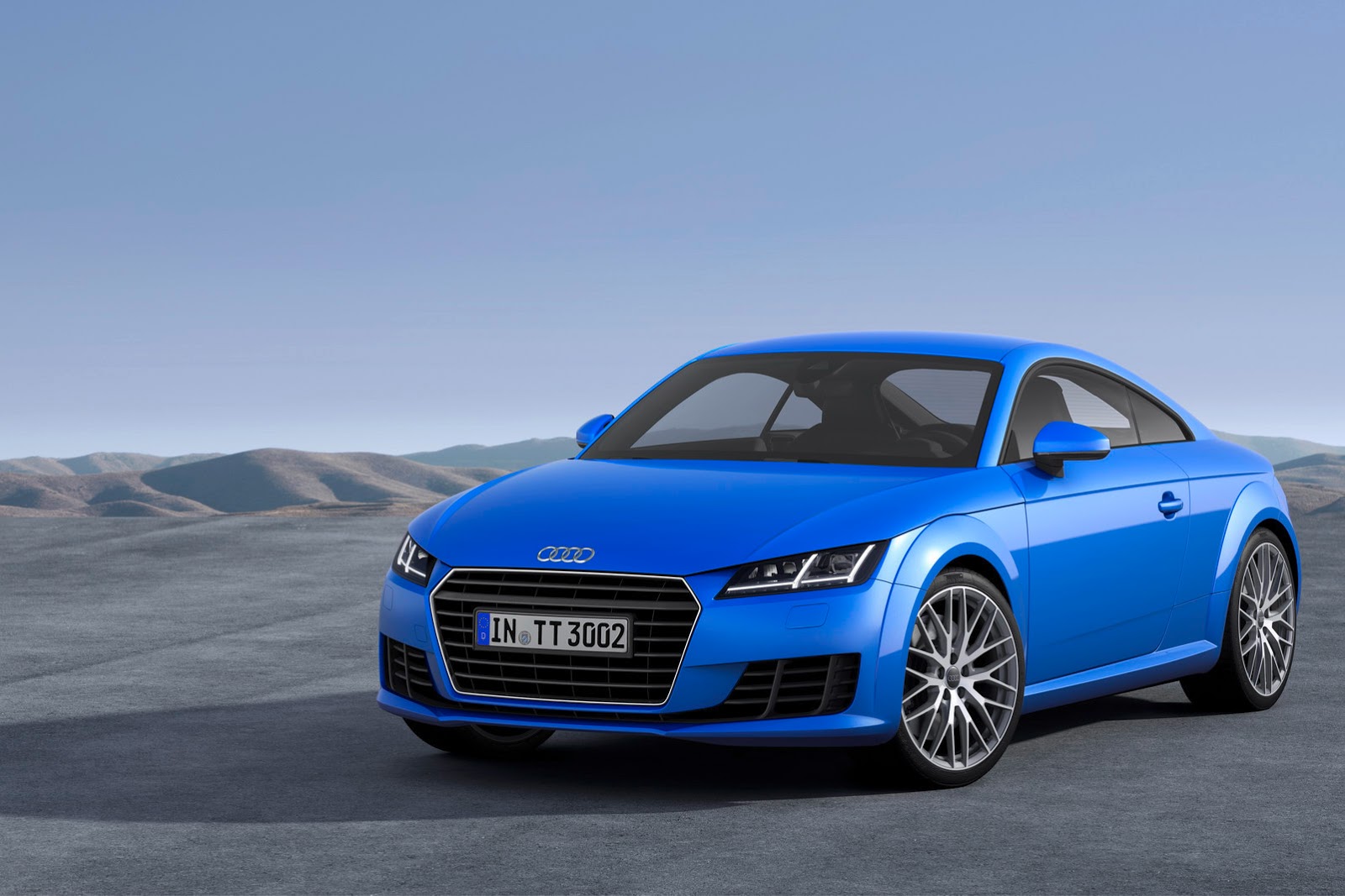 2015_Audi_TT_Coupe_25.jpg
