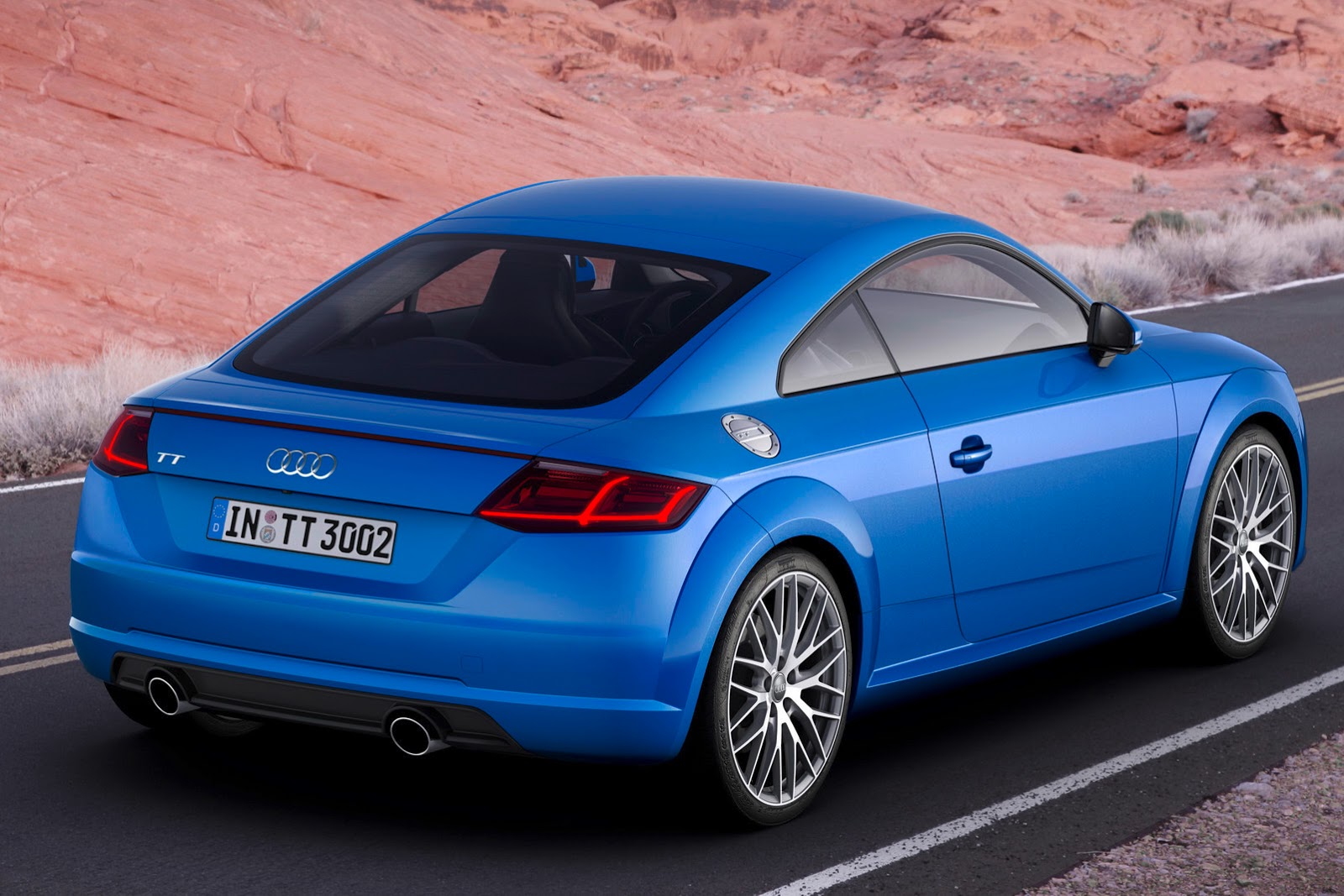 2015_Audi_TT_Coupe_6.jpg
