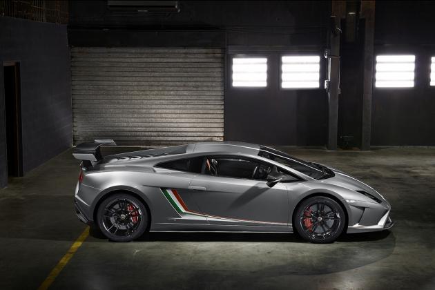 Lamborghini_Gallardo_LP570_4_Squadra_Corse_3_3_.jpg