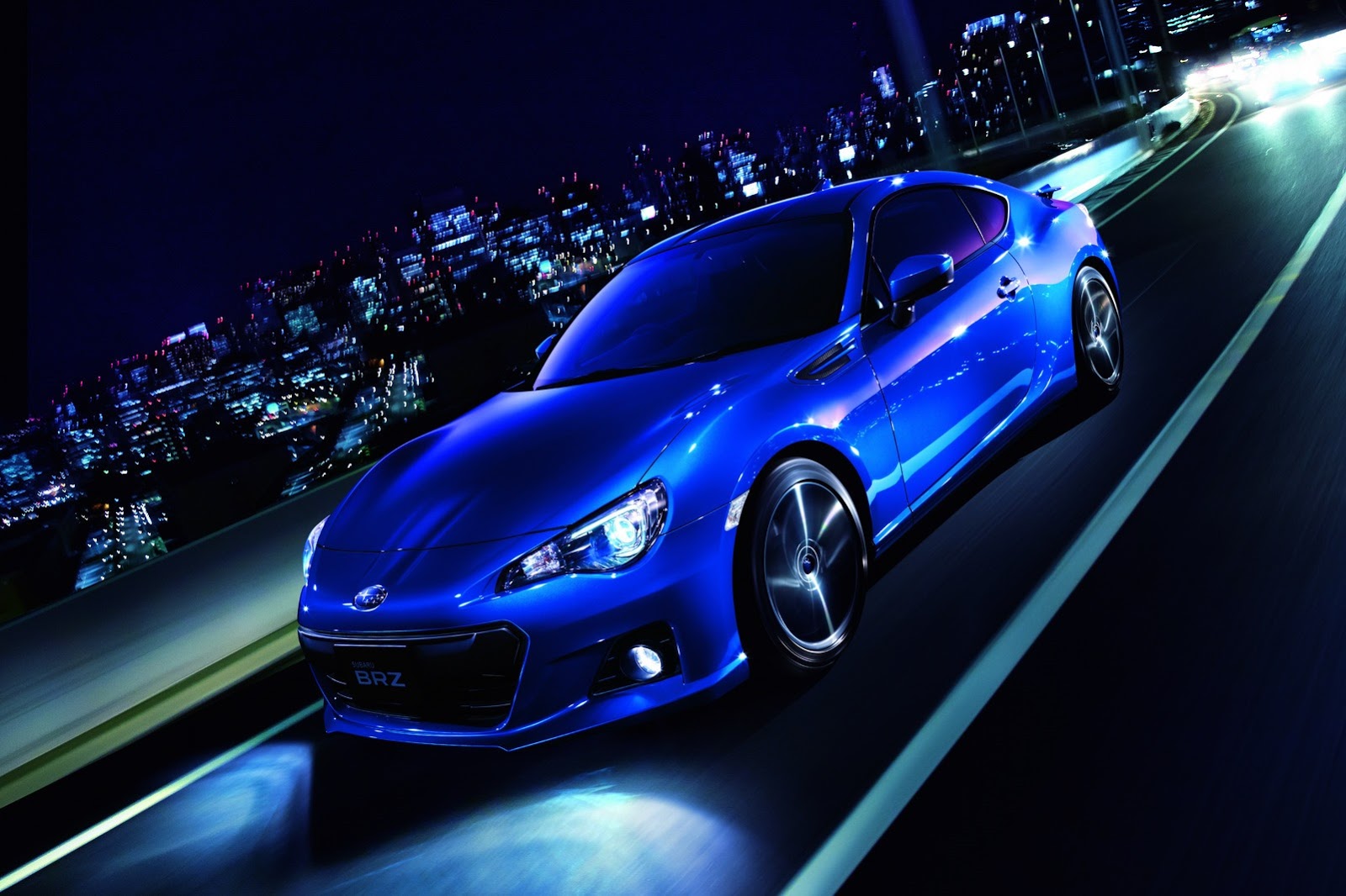 Subaru_2015_BRZ_5_2_.jpg
