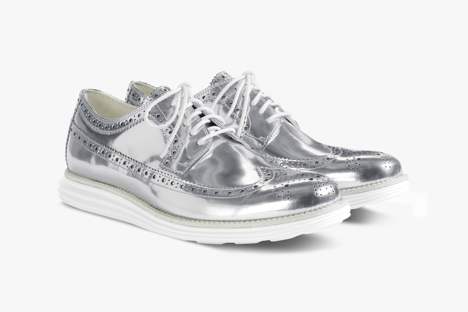 cole_haan_lunargrand_metallic_collection_01_960x640.jpg