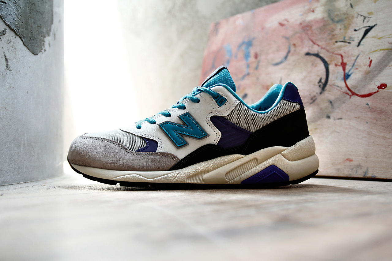 new_balance_mrt580wt_revlite_1.jpg