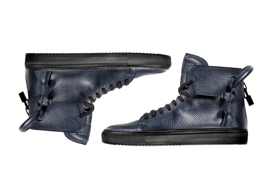 buscemi_navy_vignette_for_colette_01.jpg