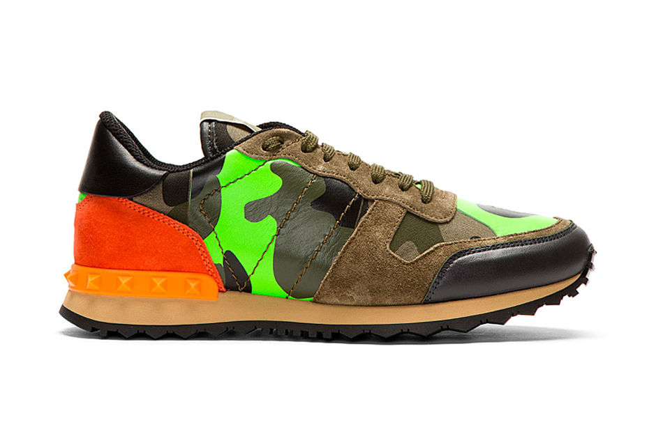 valentino_green_camo_leather_and_suede_studded_sneakers_01.jpg