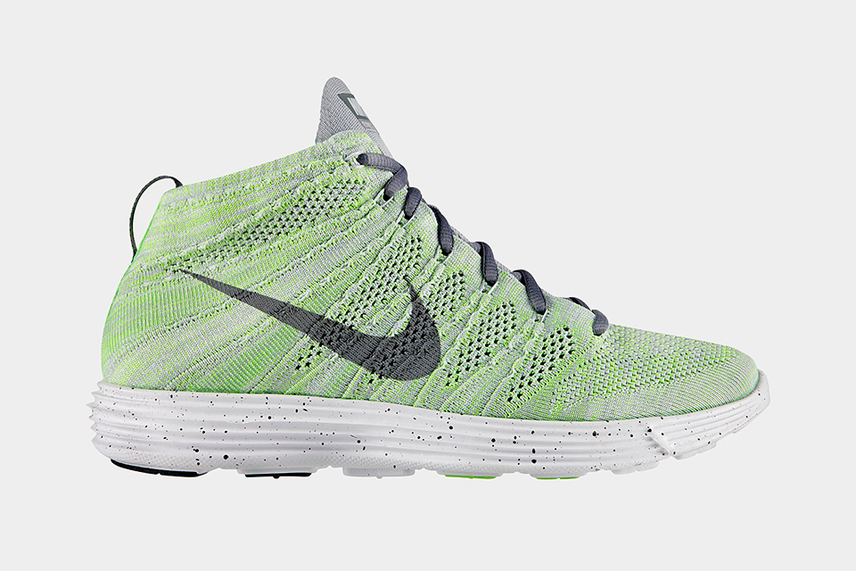 Nike_Lunar_Flyknit_Chukka_Electric_Green_1.jpg