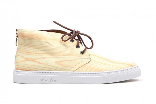 del_toro_wood_grain_chukka_1.jpg