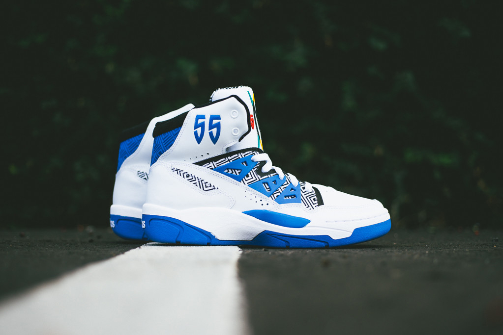 adidas_mutombo_running_white_blue_1.jpg