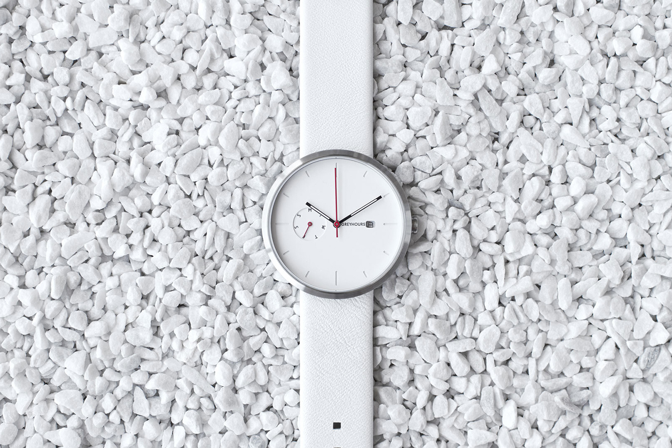 greyhours_2014_essential_watch_collection_2.jpg