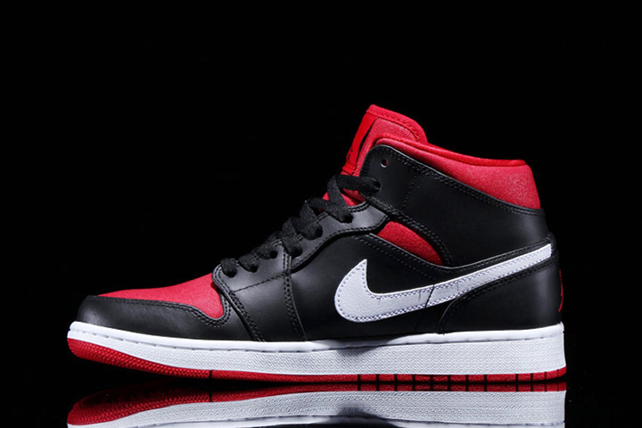 air_jordan_1_mid_bred_1.jpg