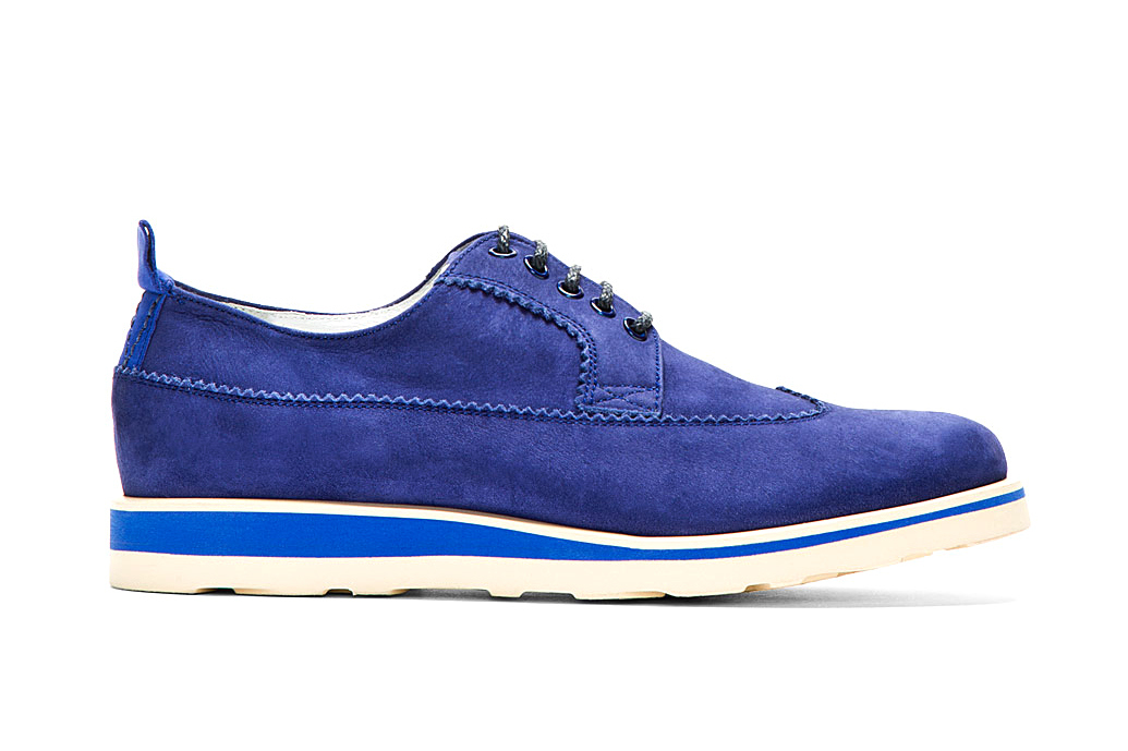 white_mountaineering_2014_spring_summer_blue_suede_longwing_austerity_brogues_1.jpg