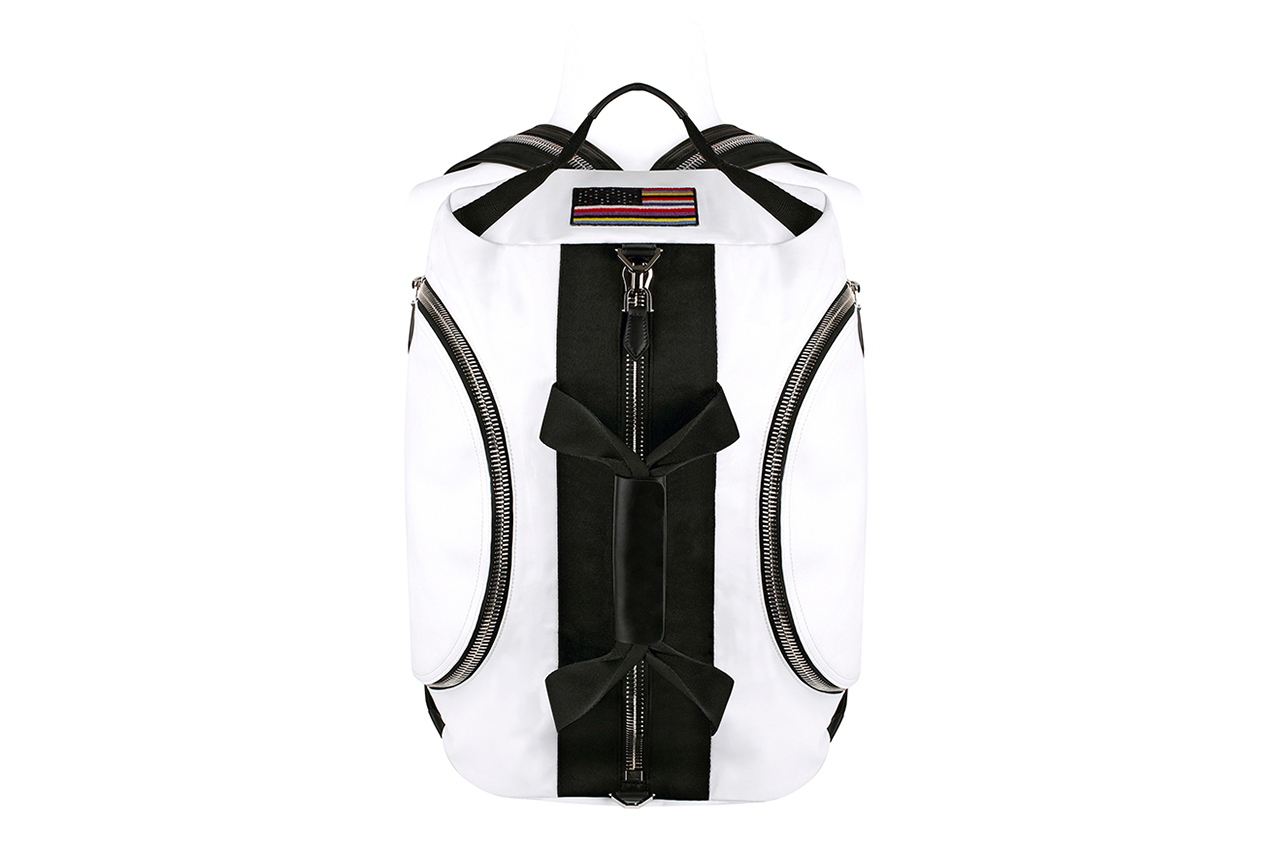 givenchy_2014_fall_winter_the_17_backpack_2.jpg