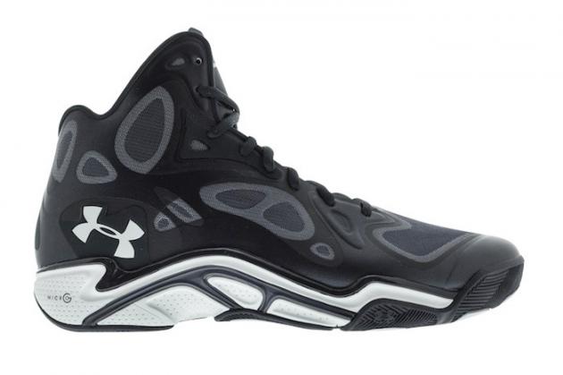 under_armour_launches_the_anatomix_spawn_5.jpg