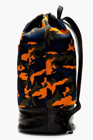 givenchy_black_neoprene_camo_backpack_02_300x450.jpg