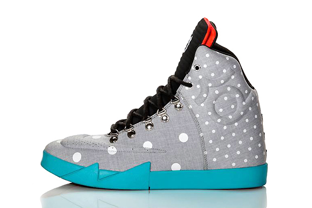 nike_kd_vi_nsw_lifestyle_birthday_0001.jpg