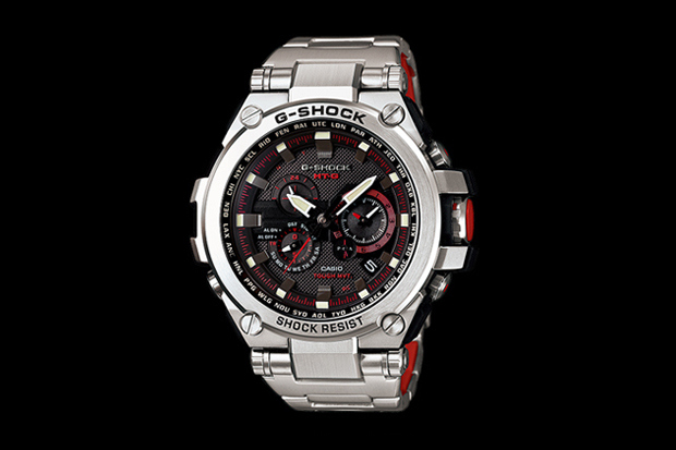 g_shock_mtg_s1000d_1a4jf_silver_red_001.jpg