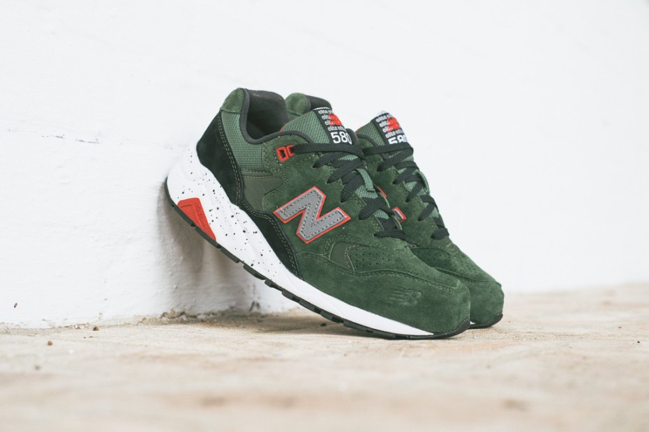 new_balance_580_halloween_1.jpg