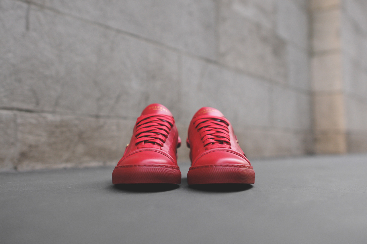 buscemi_50mm_low_top_red_sneaker_2.jpg