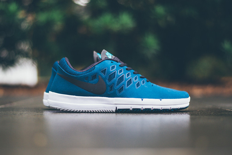 nike_free_sb_blue_force_1.jpg