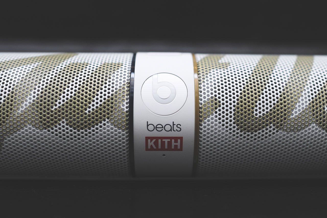 kith_x_beats_by_dre_studio_headphones_pill_2_0_speaker_5.jpg