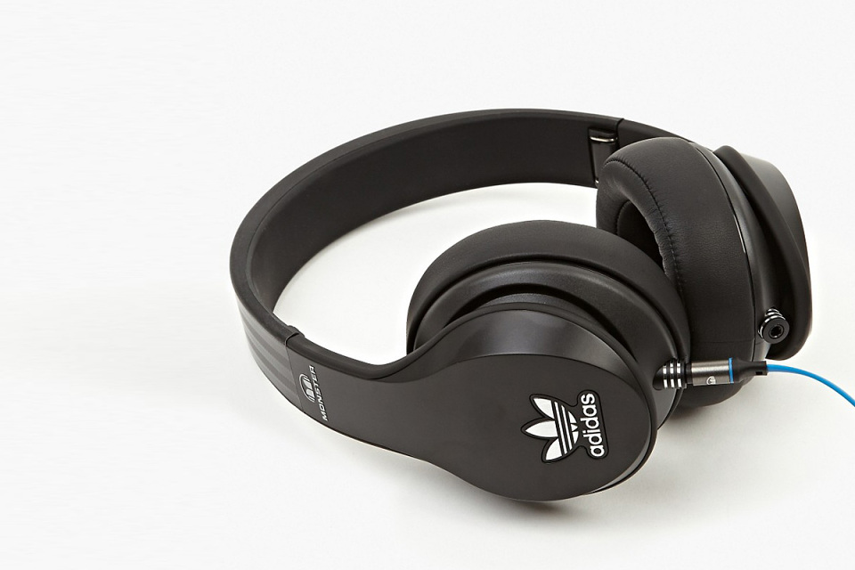 adidas_originals_monster_headphones_2_960x640.jpg
