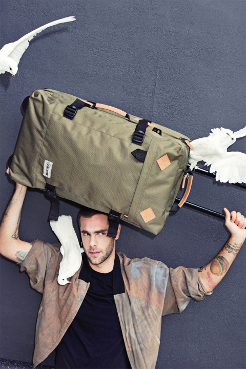 eastpak_2014_springsummer_lookbook_5.jpg