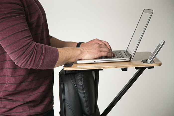 storkstand_mobile_standing_desk_3.jpg