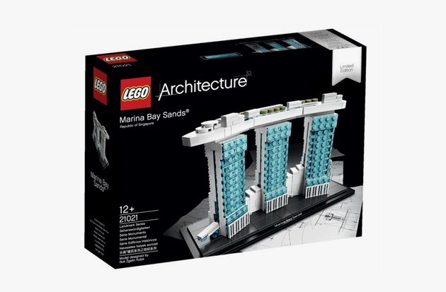LEGO_Architecture_Marina_Bay_Sands_01.jpg