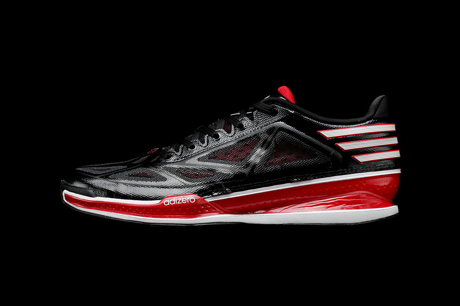 adidas_adizero_crazy_light_3_low_01.jpg