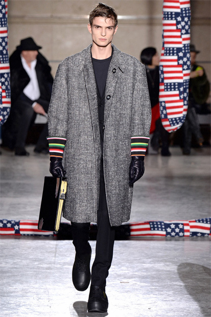 raf_simons_fall_winter_2014_2.jpg