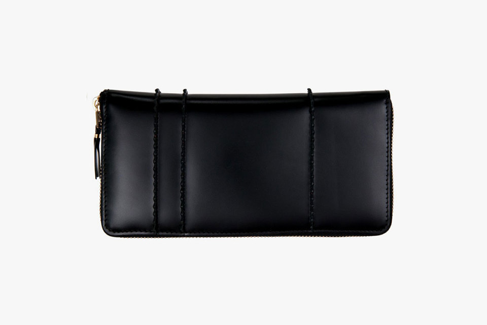 comme_des_garcons_wallet_raised_spike_collection_3_960x640.jpg
