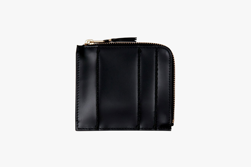 comme_des_garcons_wallet_raised_spike_collection_4_960x640.jpg