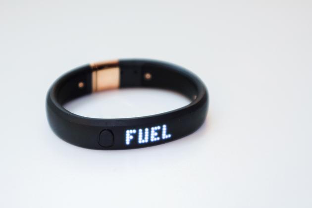 nike_fuelband_rose_gold_1.jpg