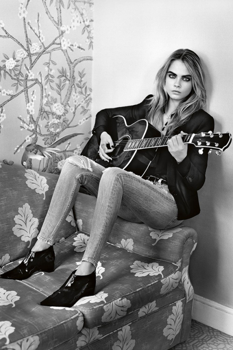 cara_delevingne_stars_in_topshops_2014_fall_winter_campaign_7.jpg