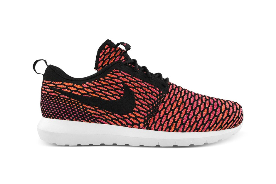 nike_flyknit_roshe_run_fireberry_1.jpg