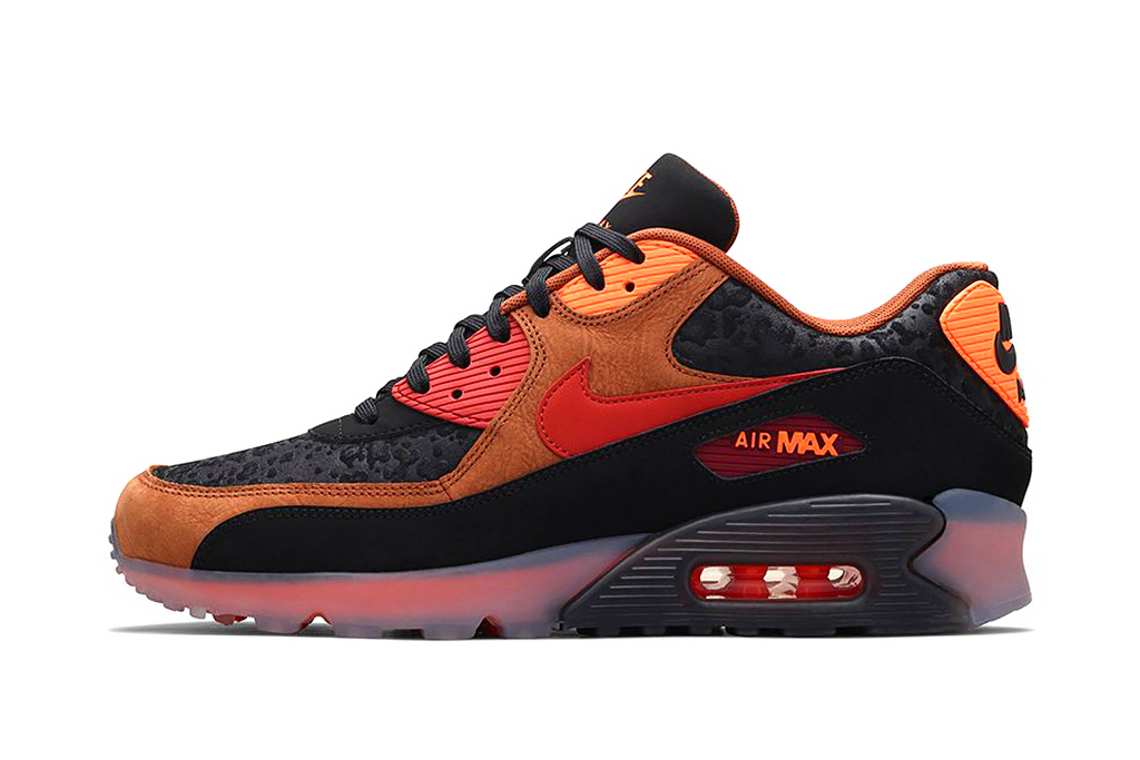 nike_air_max_90_ice_halloween_1.jpg