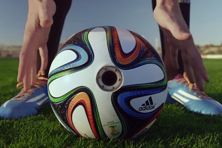 adidas_brazucam_soccerball_camera.jpg