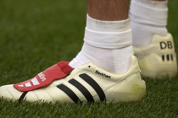 soccer_bible_top_20_david_beckham_adidas_predator_boots_01.jpg