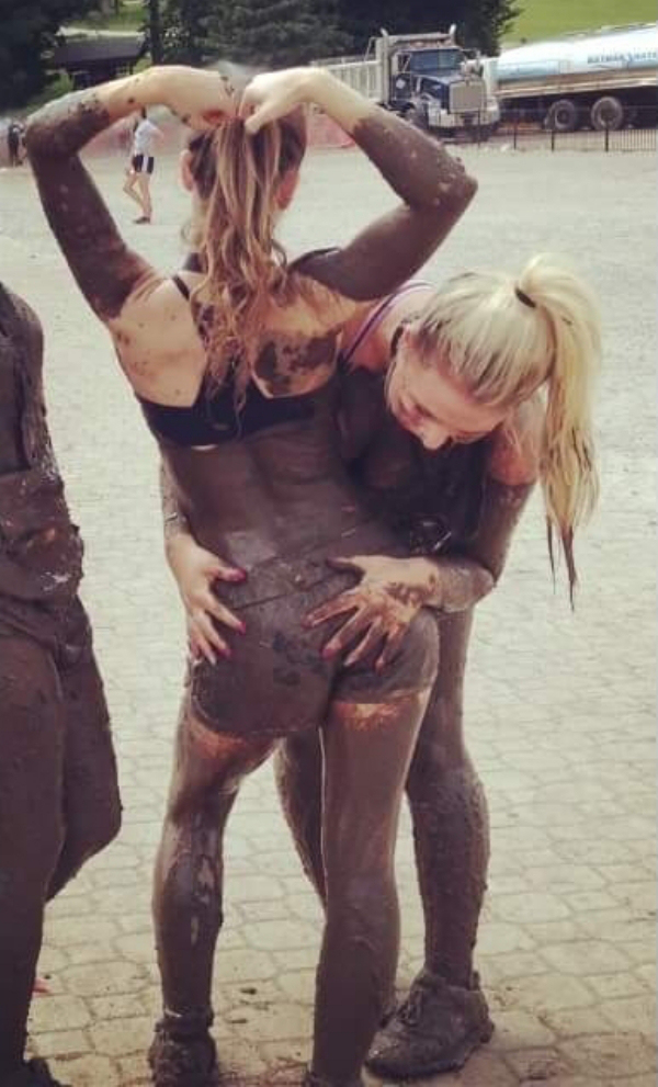 These Girls Aren't Afraid of Getting Dirty :: FOOYOH ENTERTAINMENT.