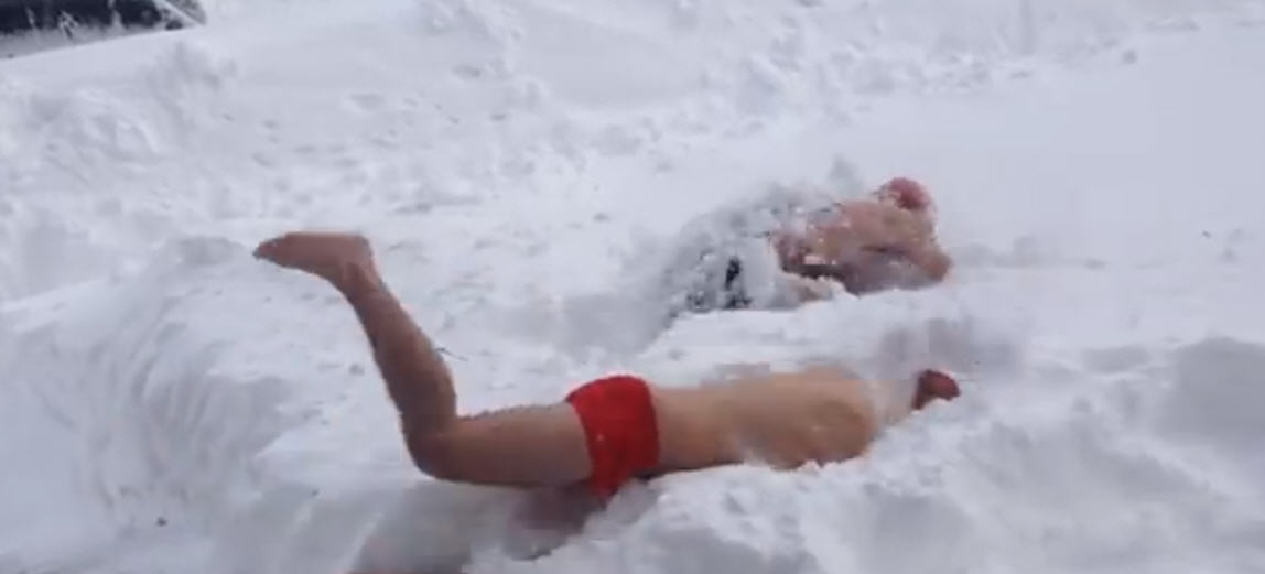 snowswimming1.jpg