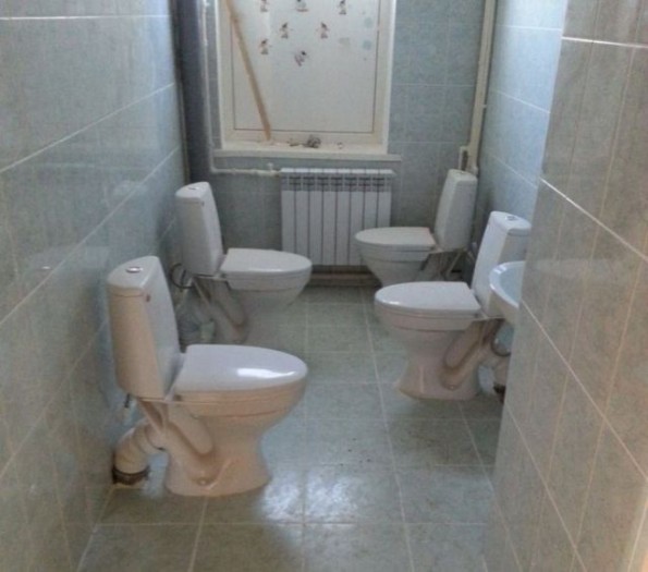 toilet8.jpg
