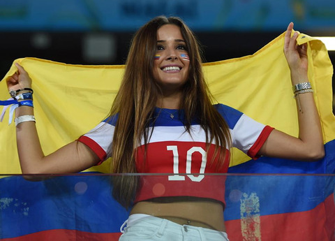 gallery_main_World_Cup_Hottest_Fans_01.jpg